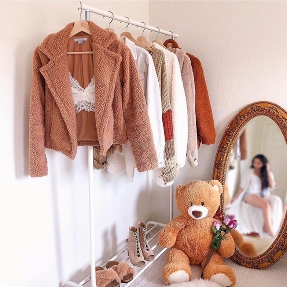 Welcome to Xandria Marie - Picture 8 of 11